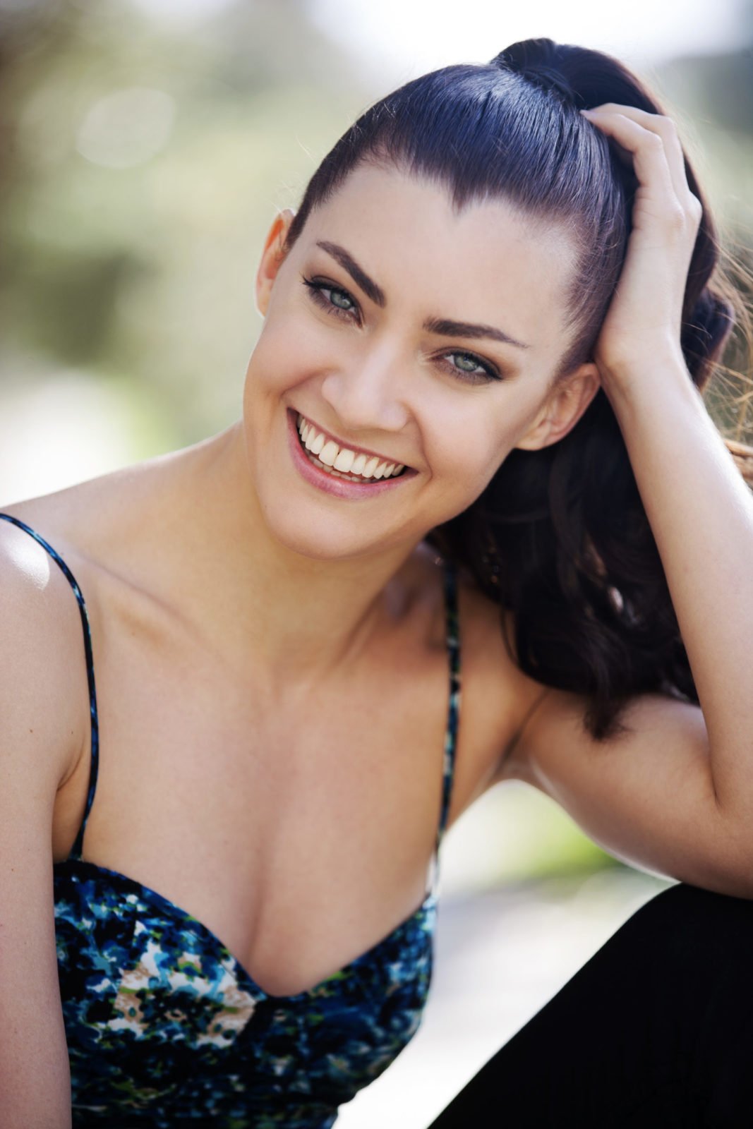 2.-Ebony-Wright-Headshot-Pony-Tail-Smile-scaled